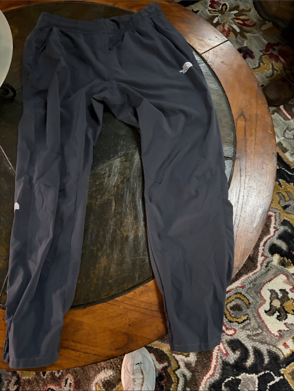 Womens northface lightweight joggers